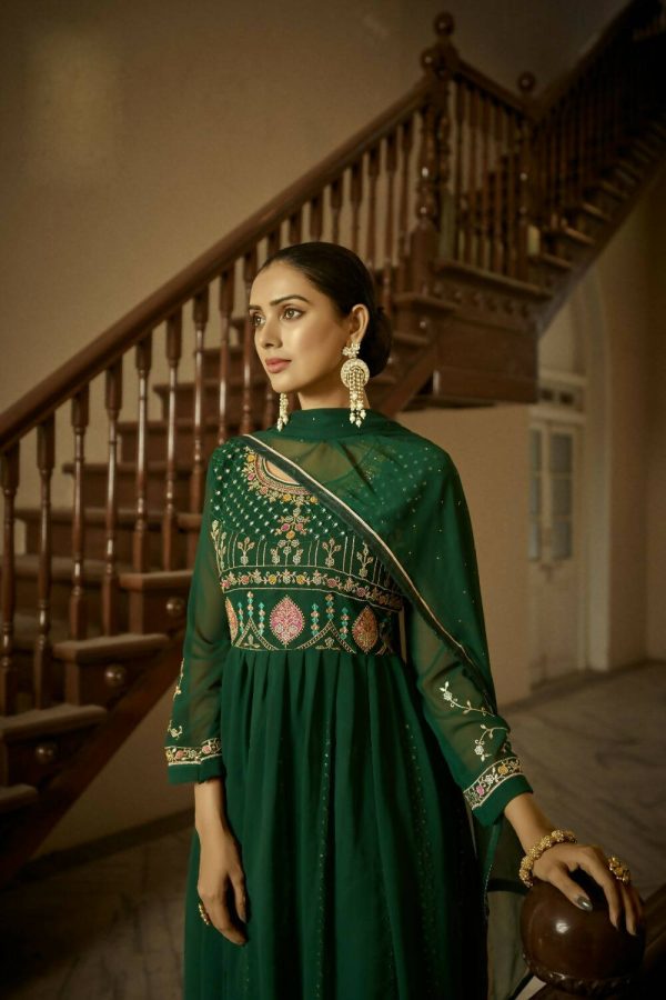 Green Heavy Faux Georgette Anarkali Embroidered Kurta Set - Dhvani For Sale