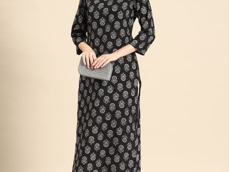 NOZ2TOZ Women Black Printed Straight Kurta With Three Qurter Sleeves Fashion