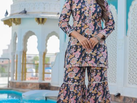 Kaajh Women s Grey Floral Printed Kurta With Sharara Fashion